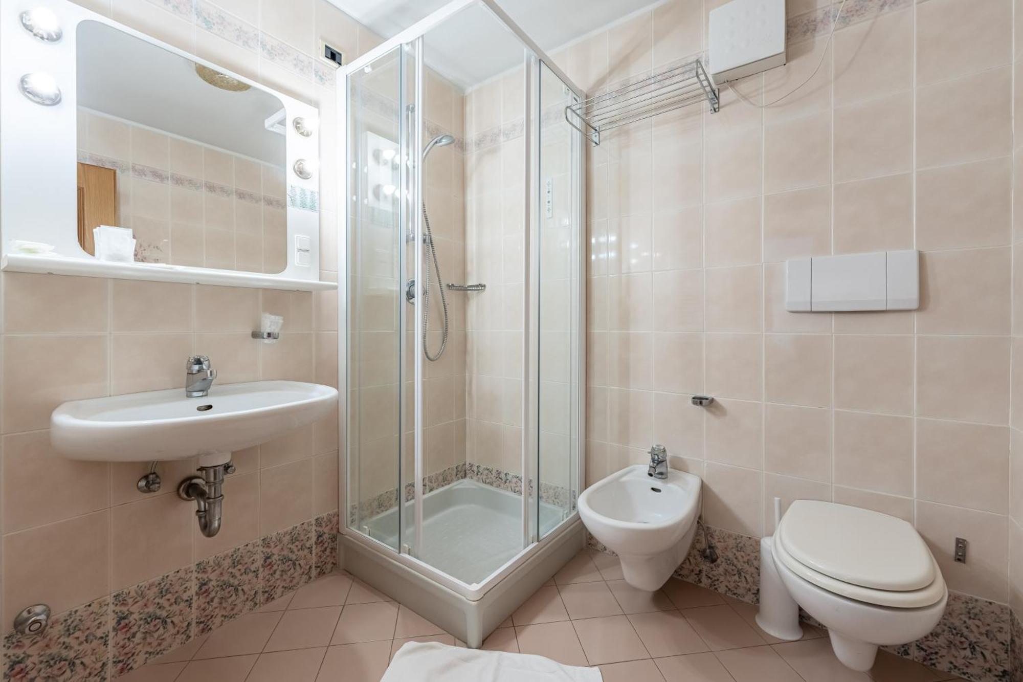 Hotel Villetta Maria Cottage カナツェーイ エクステリア 写真