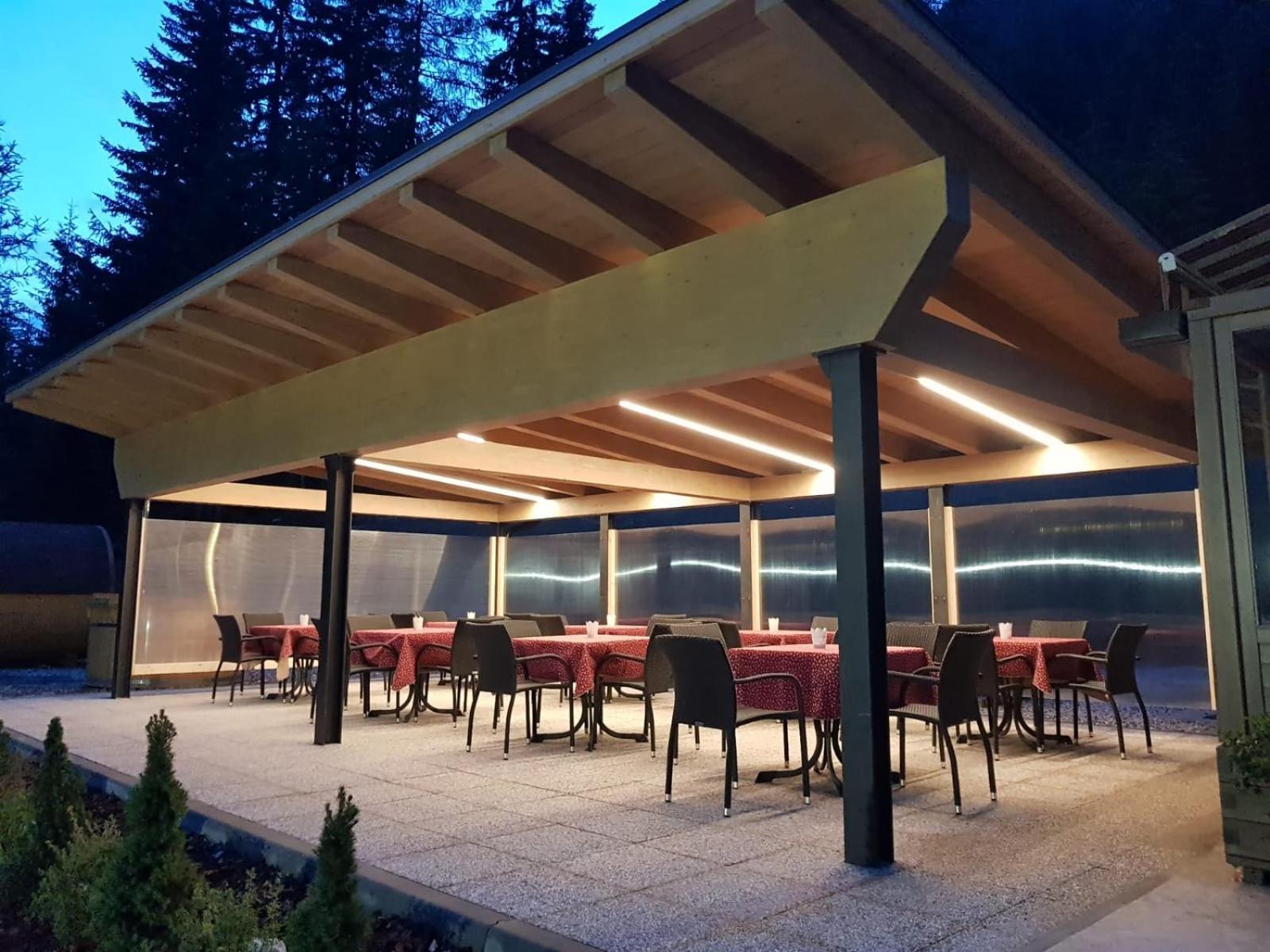 Hotel Villetta Maria Cottage カナツェーイ エクステリア 写真