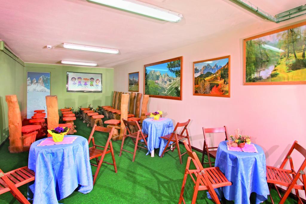 Hotel Villetta Maria Cottage カナツェーイ エクステリア 写真
