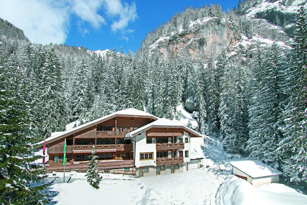 Hotel Villetta Maria Cottage カナツェーイ エクステリア 写真